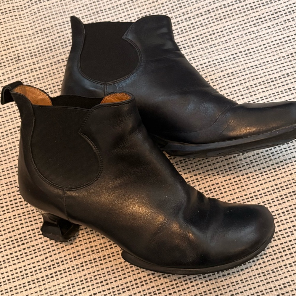 John Fluevog Black Leather Chelsea Ankle Boots